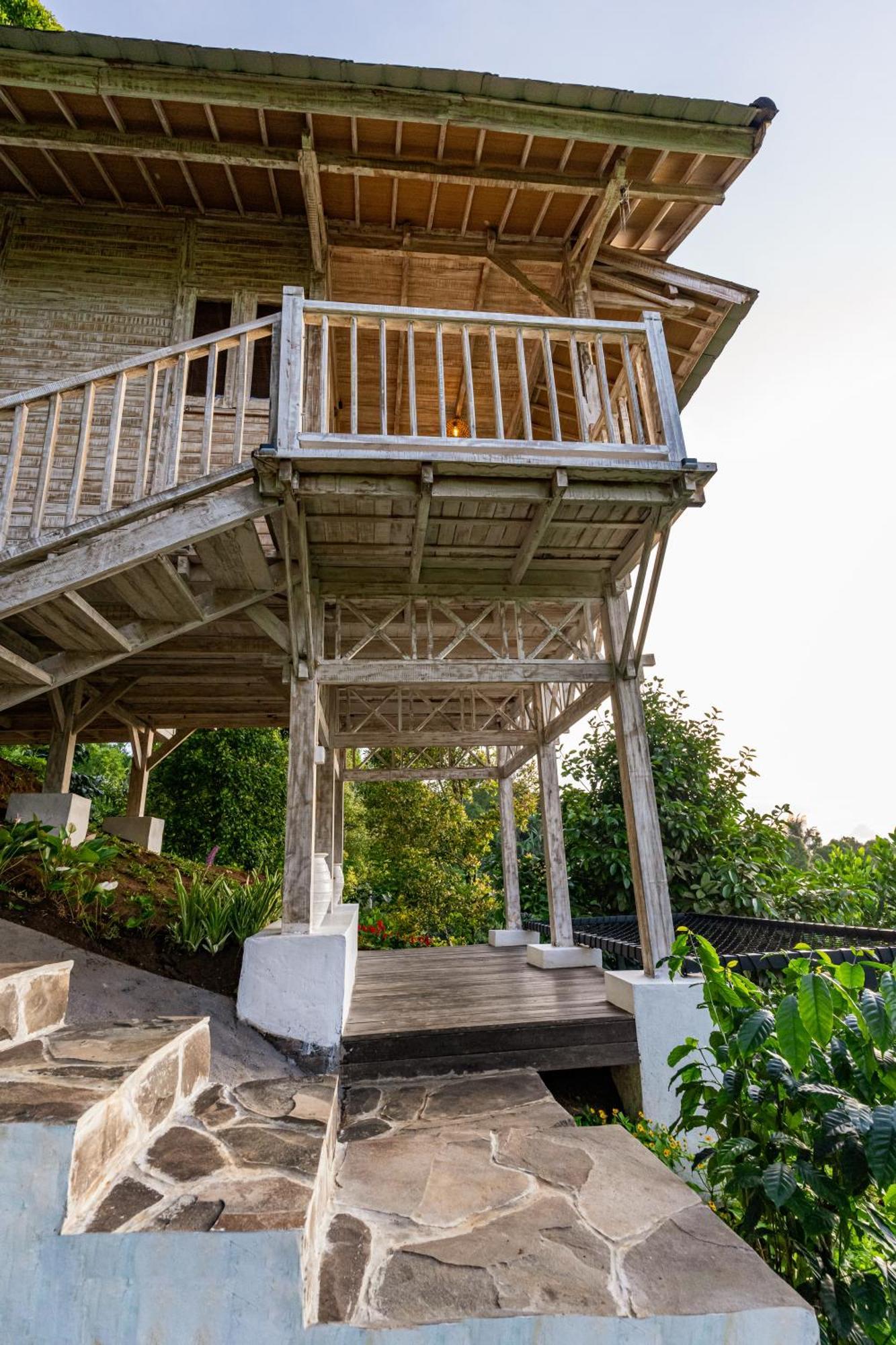 Garden Terrace Bali Bed & Breakfast Gobleg  Exterior photo